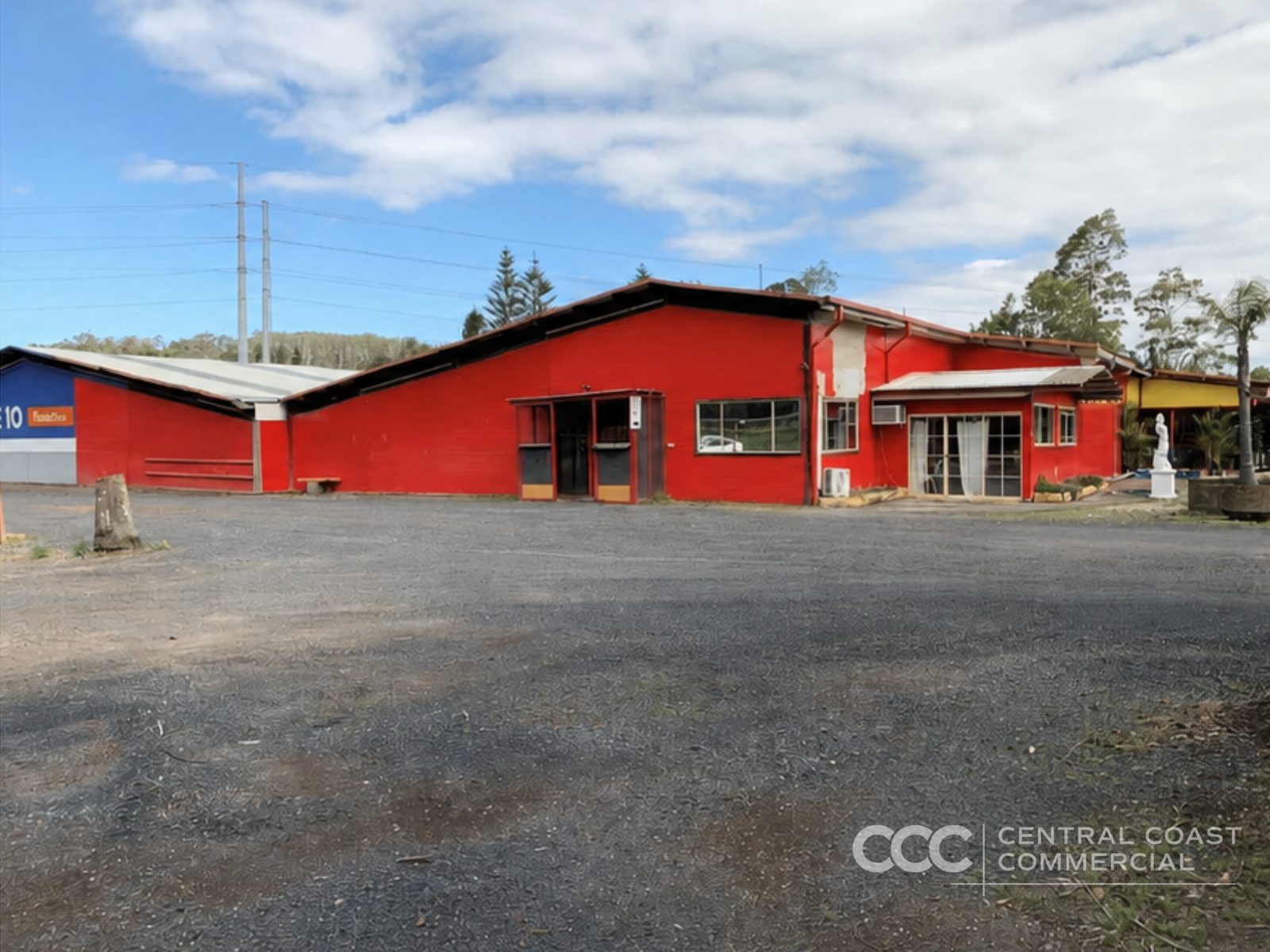 2 Burns Rd, Ourimbah NSW 2258