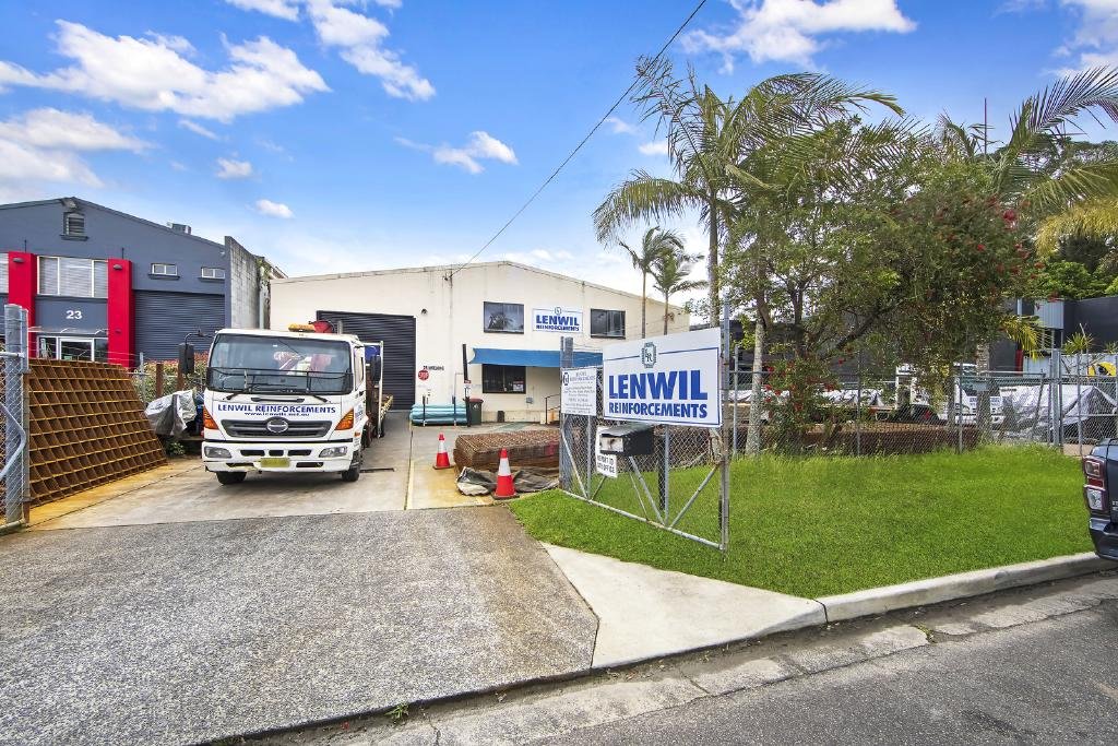 25-27 Wollong St, NORTH GOSFORD NSW 2250